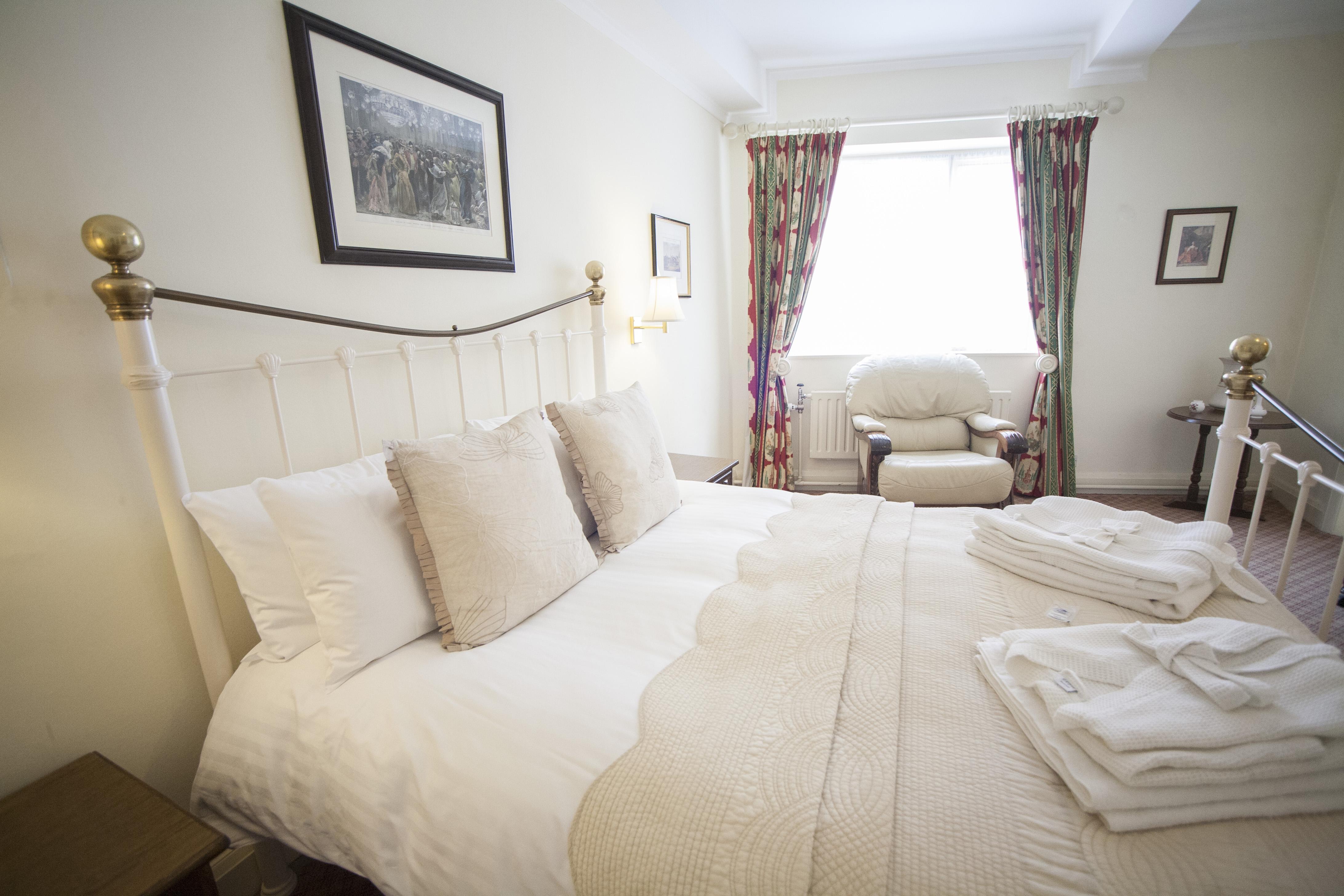 The Lion Hotel Shrewsbury Room photo